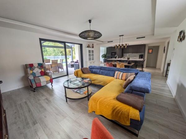 Maison à vendre |  Saint-Jean-d'Illac |  5 pièces | 124 m²