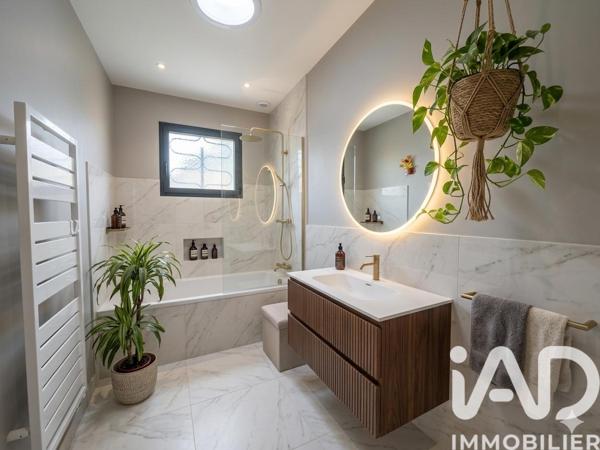 Maison à vendre 4 pièces 109 m² Eysines