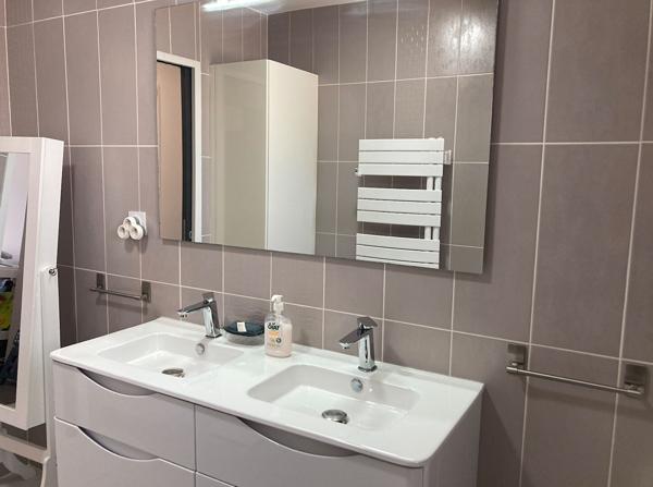 Plain pied 152 m avec piscine 4 chambres & chauffage au sol à Tonnay-Charente Tonnay charente Plain pied 152 m avec piscine 4 chambres & chauffage au sol à Tonnay-Charente Tonnay charente