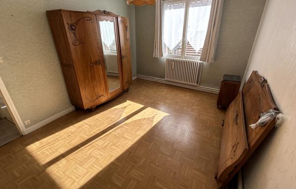 Maison de village avec terrasse