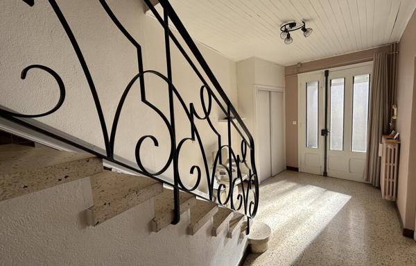 Maison de village avec terrasse