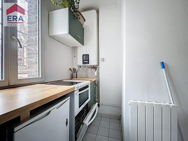 A louer meublé - 2 pièces- Place Gambetta