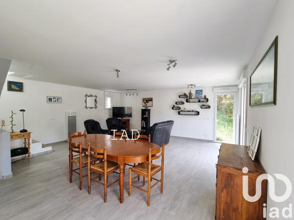 Maison 5 pièces de 88 m² à Le Palais (56360)