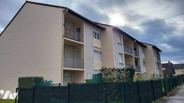 Seloncourt, dans une petite copropriété, un appartement trois pièces avec balcon