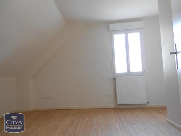 Maison à louer 4 pièces 105.41m² Déols (36130)