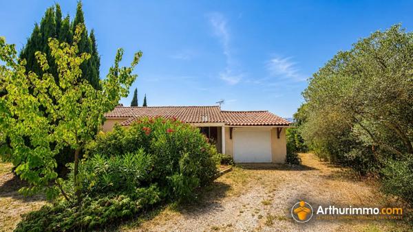 Vente                                                      Villa
                        
                     4 pièces                      107 m2                     à Pourrières