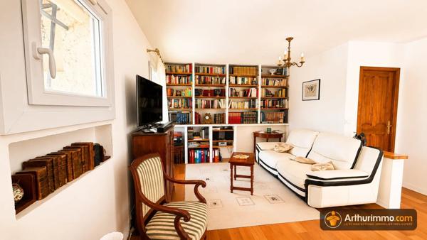 Vente                                                      Villa
                        
                     4 pièces                      107 m2                     à Pourrières
