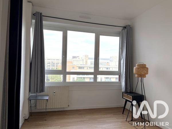 Location appartement 2 pièces 46 m² Nanterre