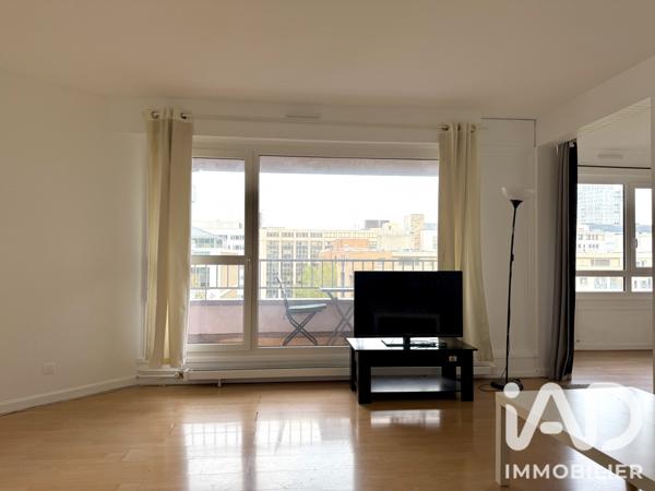 Location appartement 2 pièces 46 m² Nanterre