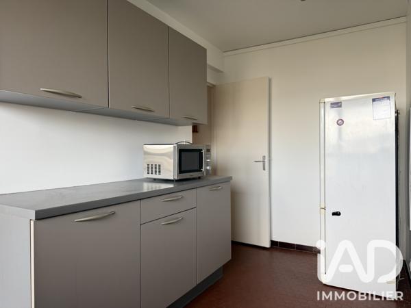 Location appartement 2 pièces 46 m² Nanterre