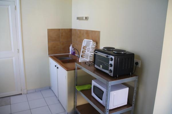 Excellente opportunité d'investissement : immeuble comprenant 3 petits appartements destinés à la location