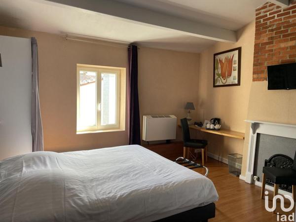 Hôtel-restaurant à vendre 300 m² Saint-Jean-d'Angély