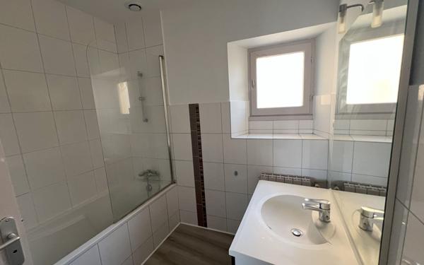 Appartement à vendre    2 pièces • 53,44 m2 Voiron