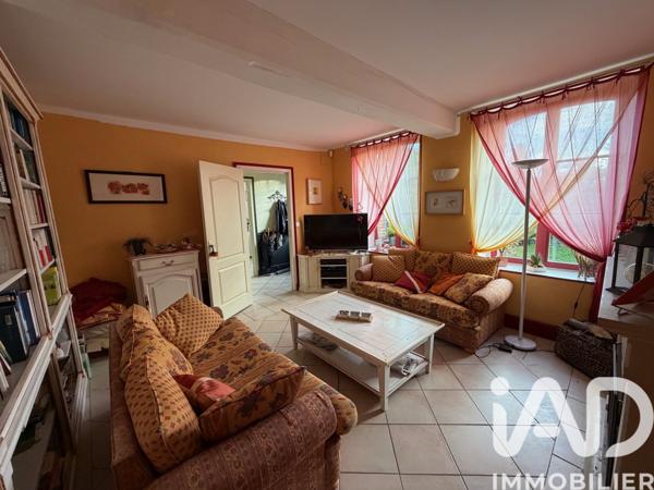 Maison à vendre 8 pièces 205 m² Montholon