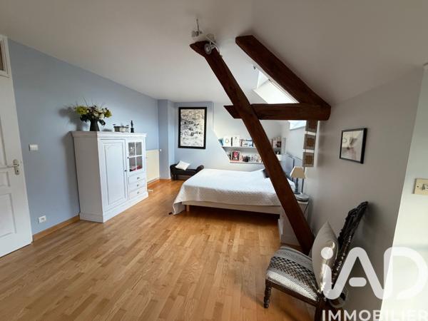 Maison à vendre 8 pièces 205 m² Montholon