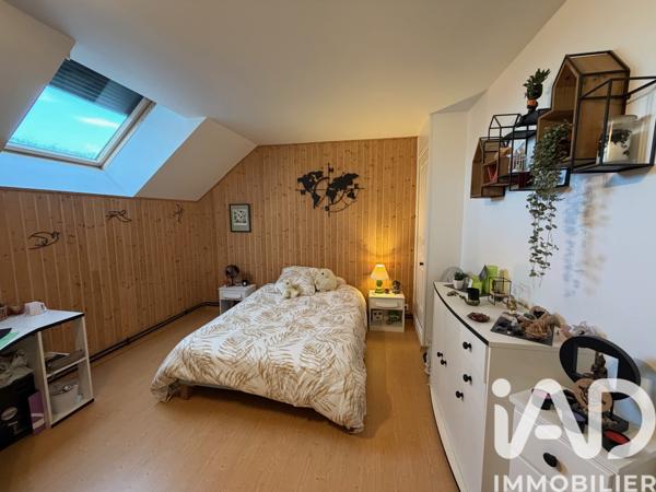 Maison à vendre 8 pièces 205 m² Montholon