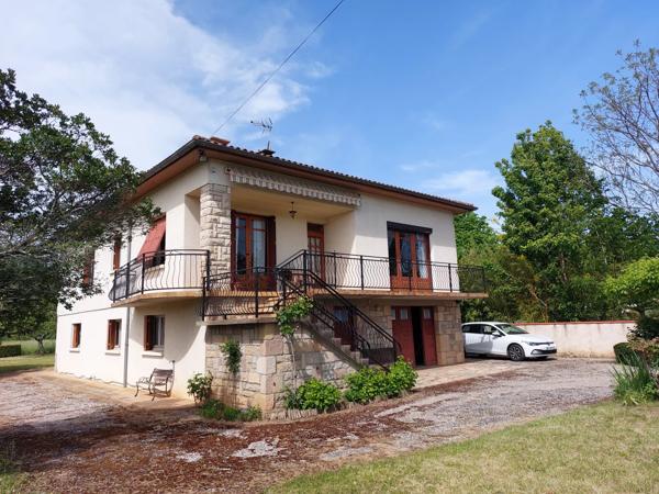 Maison avec 5 chambres proche d'une gare
