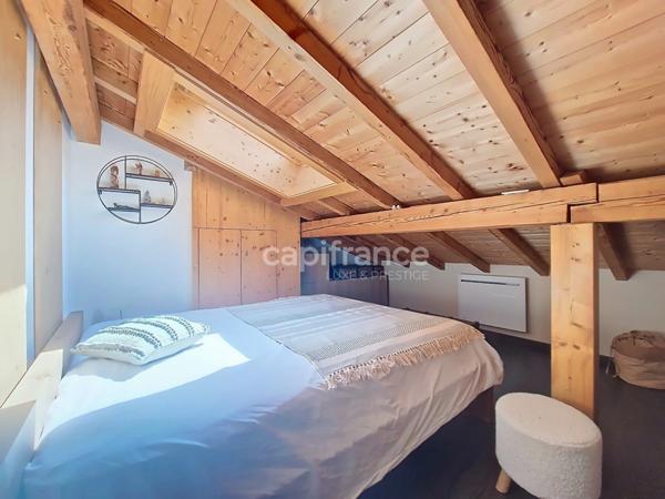 Chalet de caractère avec 3 appartements et spa, à deux pas du centre de Saint-Gervais