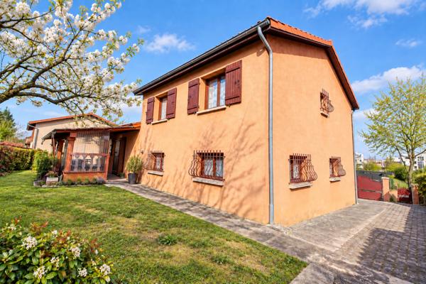 Secteur Charreard : Maison familiale 140 m²  #5 chambres # Terrain 591 m²
