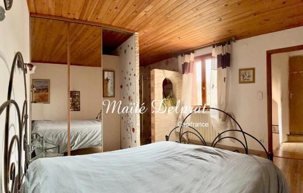 Maison de village à vendre – Malaucène, avec garage et extérieurs.(84)