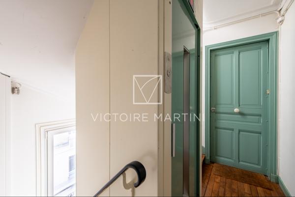 Appartement
         2 pièces
        - 36 m² Exclusivité 349 000 € *