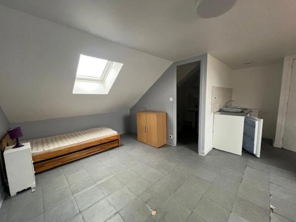 Immeuble à vendre SEICHES SUR LE LOIR (49)