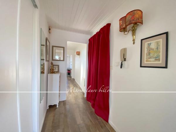 Appartement d'exception à vendre 3 pièces SAINT GILLES CROIX DE VIE (85), appartement situé au dernier étage avec garage