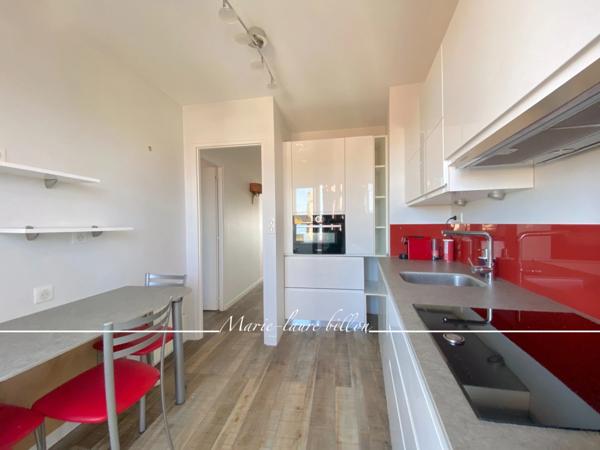 Appartement d'exception à vendre 3 pièces SAINT GILLES CROIX DE VIE (85), appartement situé au dernier étage avec garage