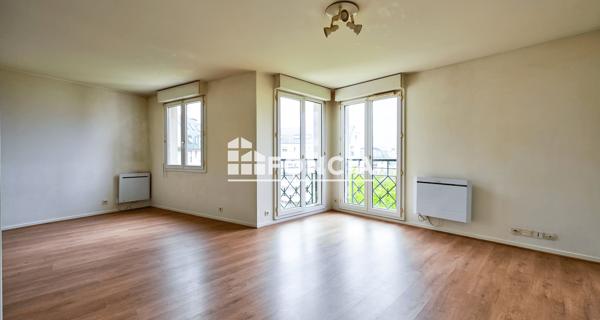 À vendre Studio 37 m² - Cergy 95800