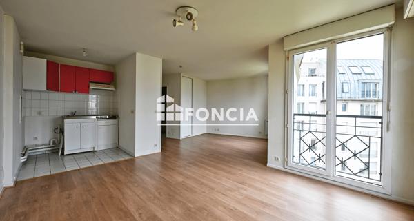 À vendre Studio 37 m² - Cergy 95800