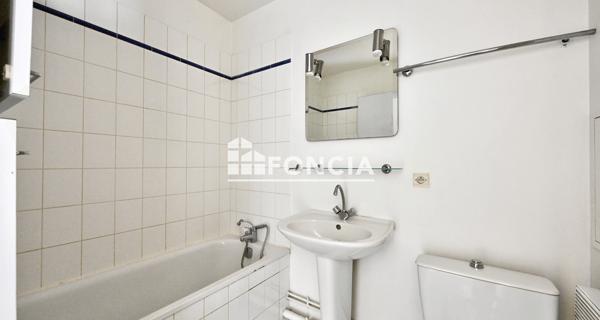 À vendre Studio 37 m² - Cergy 95800