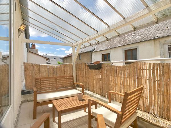 Appartement 2 pièces avec terrasse privative en centre-ville de Bourges