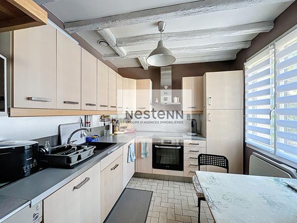 À acheter en Essonne - Maison individuelle - 3 chambres - sous-sol total - jardin - dépendance - vie de plain-pied -10 minutes à pied des commerces - 2 minutes à pied de l'école élémentaire - lycée et collège à proximité - 40 minutes de Paris en RER C.