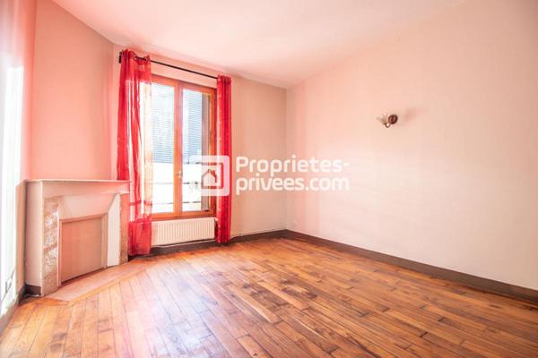 VITRY-SUR-SEINE (94) - Appartement 4 PIÈCES avec COUR PRIVATIVE et STATIONNEMENT SECURISÉ