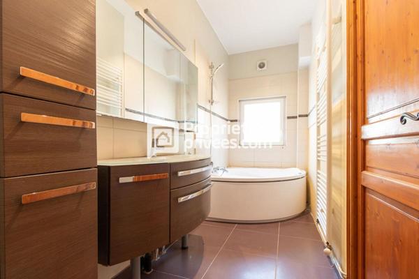 VITRY-SUR-SEINE (94) - Appartement 4 PIÈCES avec COUR PRIVATIVE et STATIONNEMENT SECURISÉ