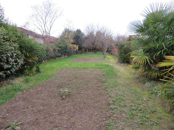 maison de ville avec jardin et garage