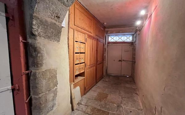 Appartement à louer    1 pièce • 26 m2 Mende