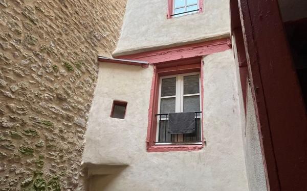 Appartement à louer    1 pièce • 26 m2 Mende