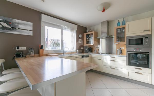 Maison à vendre    6 pièces •  Sucy-en-Brie