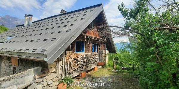 Maison de campagne atypique