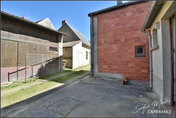 Dpt Cher (18), à vendre - maison 6 pièces 110 m²