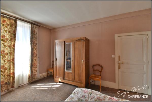 Dpt Cher (18), à vendre - maison 6 pièces 110 m²