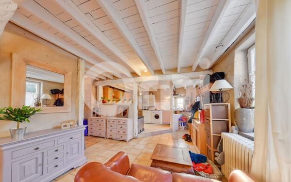 Maison à vendre    4 pièces • 85 m2 Chamant