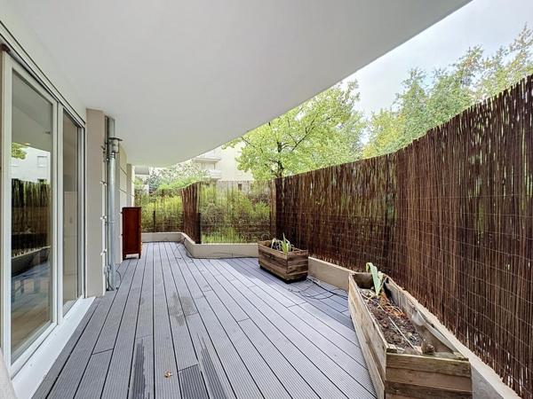T3 – 70 m² – TERRASSE – GARAGE DOUBLE – 69008 – LYON