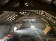 Villetoureix (24600) Esemble Immobilier comprenant, maison d'habitation, grandes dépendances, et terrain de 21900 m²