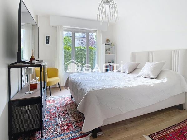 Appartement T5 spacieux avec jardin, à 8 mn du RER