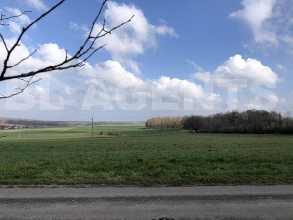 TERRAIN CONSTRUCTIBLE BEL ENVIRONNEMENT