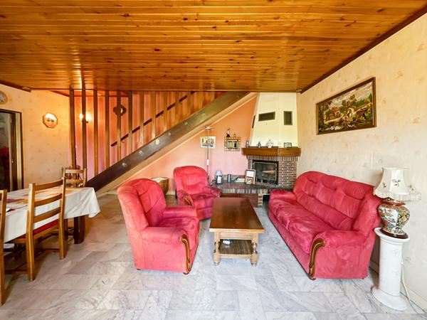 Maison Carrières-sous-poissy 4 pièce(s) 140.12 m2