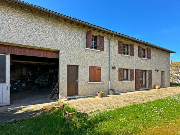 Maison Carrières-sous-poissy 4 pièce(s) 140.12 m2