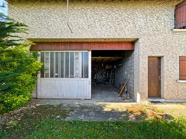 Maison Carrières-sous-poissy 4 pièce(s) 140.12 m2